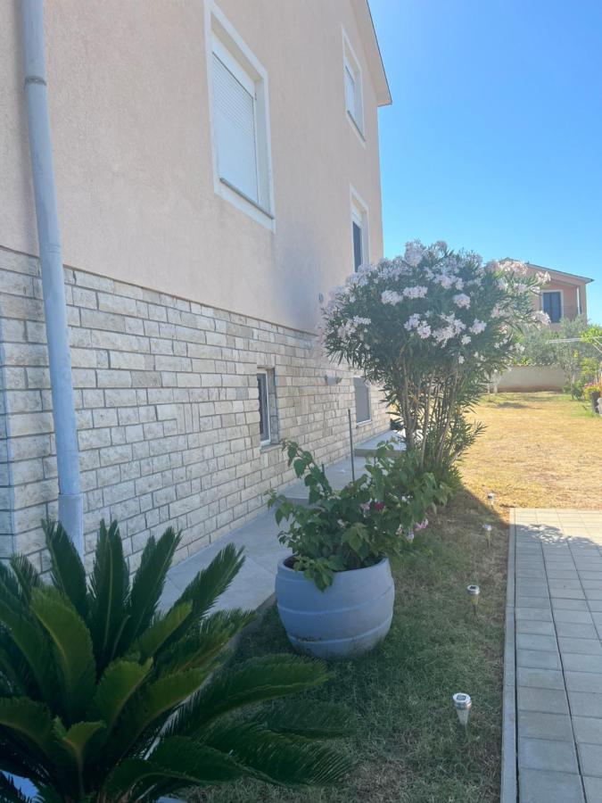 Apartments Ban Galizana Exterior photo