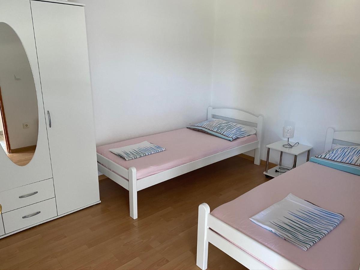 Apartments Ban Galizana Exterior photo